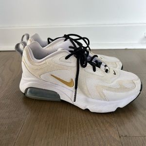 USED Nike Air Max size 5 Black White and Gold Accents